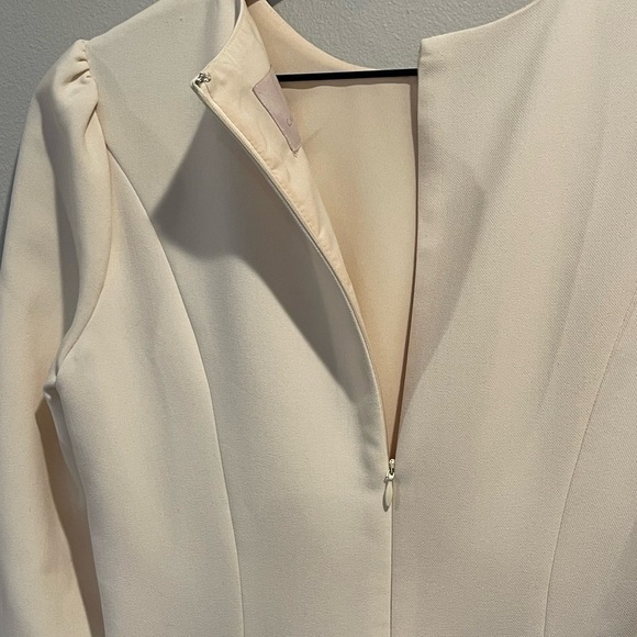 Gal Meets Glam Celeste Fit and Flare Ivory/White Long-Sleeve Dress, Size 6 - Picture 5 of 15